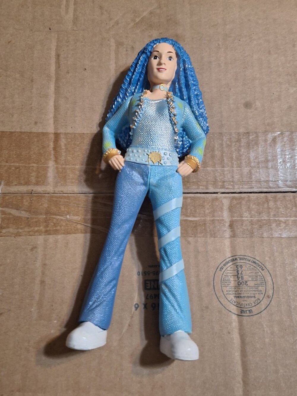 Descendants: The Rise of Red Princess Chloe Charming Daughter of Cinderella Doll